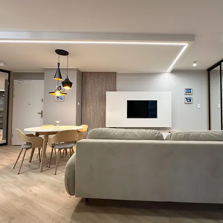 Hotel Portova By Q4 5*